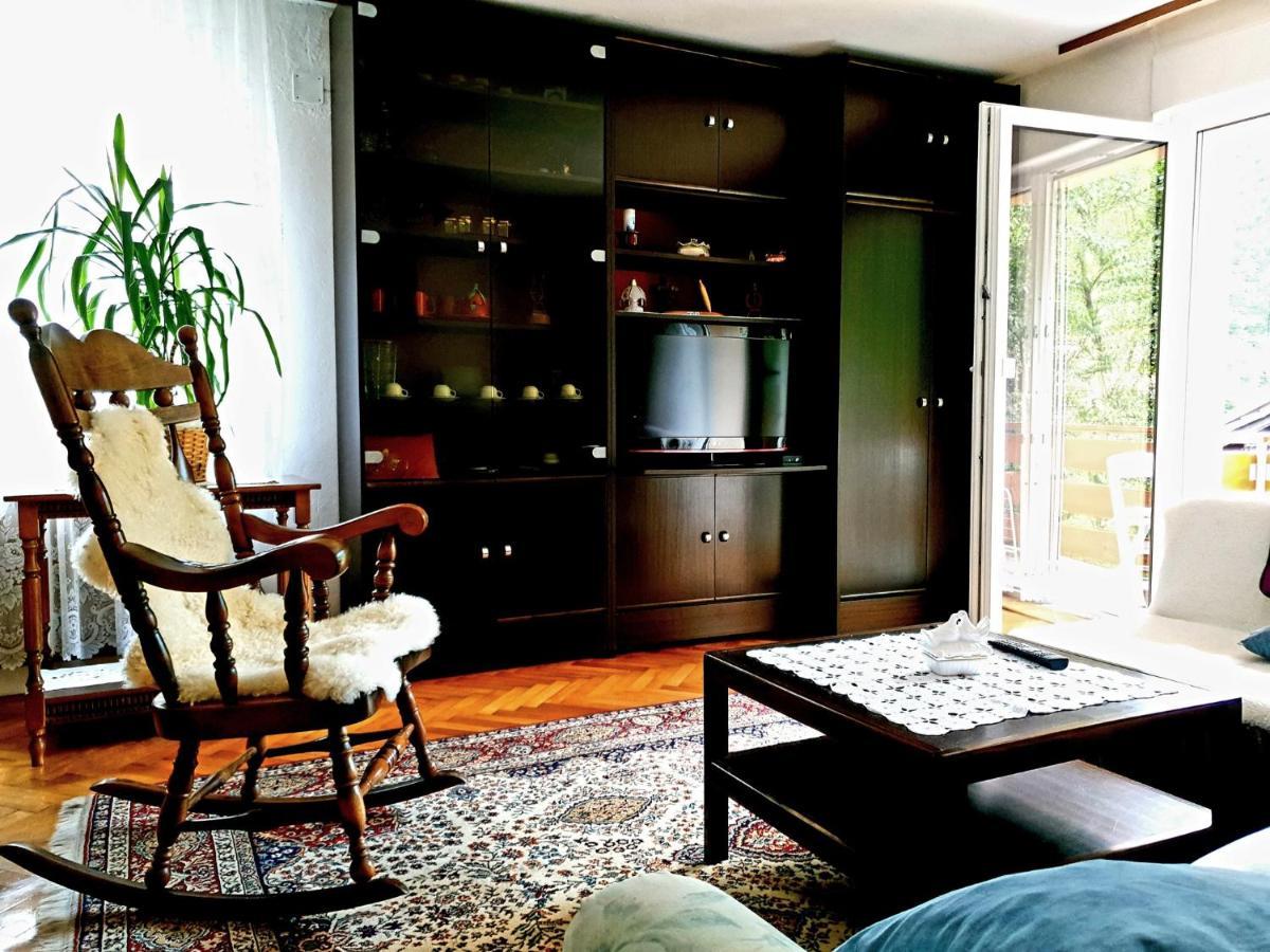 Apartment And Garden House Among The Mountains Podbrdo ภายนอก รูปภาพ